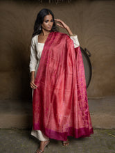 Load image into Gallery viewer, Tussore Silk Lehariya Dupatta - Pink Mulberry