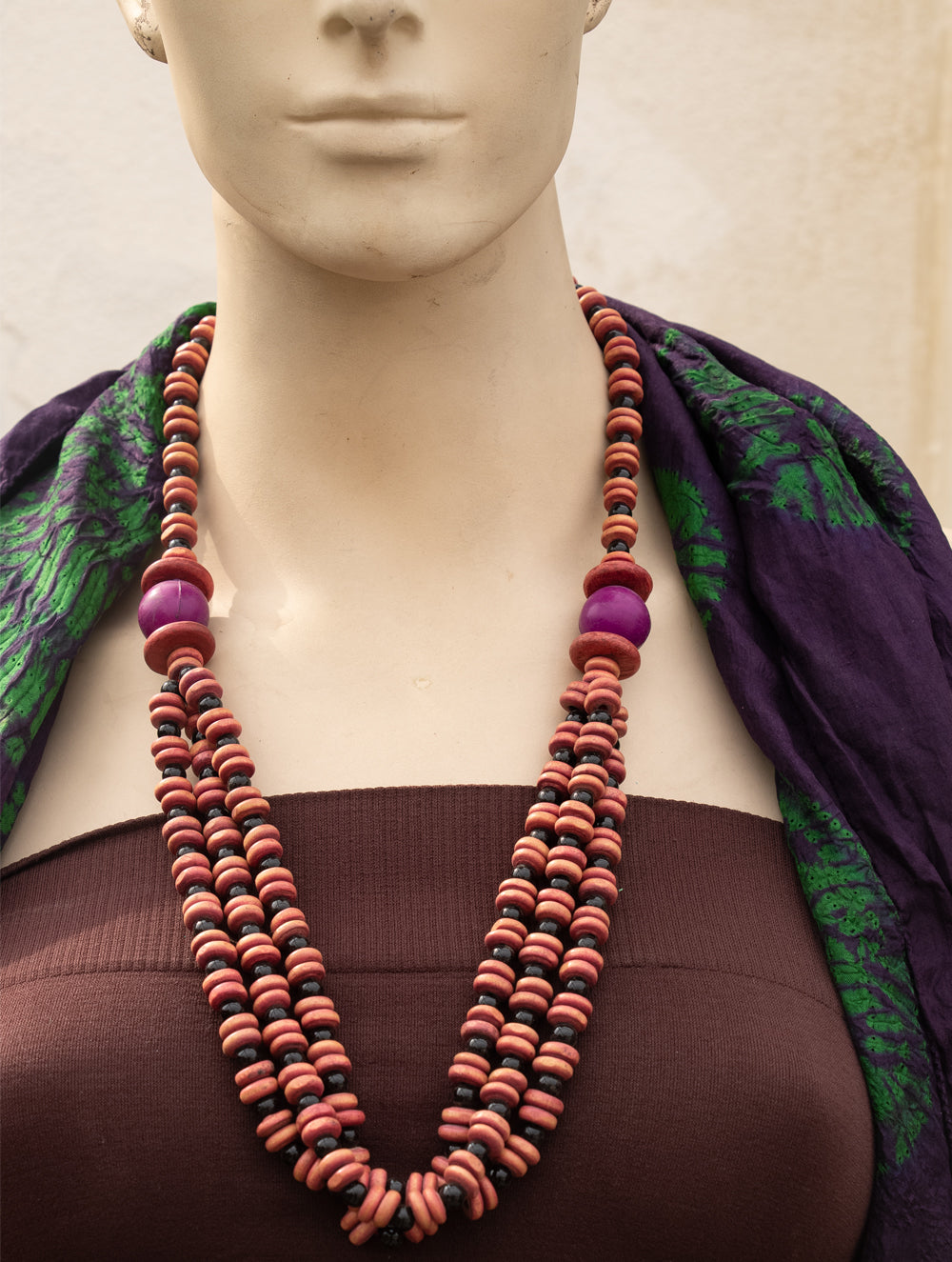 Load image into Gallery viewer, Bengal Wooden Beads Neckpiece - The India Craft House 