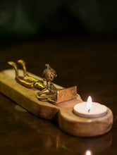 Load image into Gallery viewer, Wood &amp; Dhokra Craft Tealight Holder - Laptop &amp; Leisure