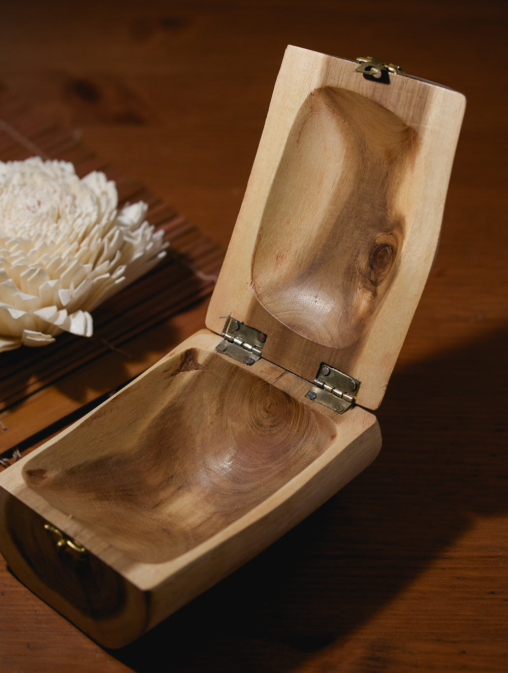 Wood & Dhokra UtilityBox with Dhokra Flower Handle