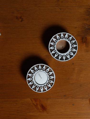 Wooden Carved Tealight Holders - Round (Set of 2)