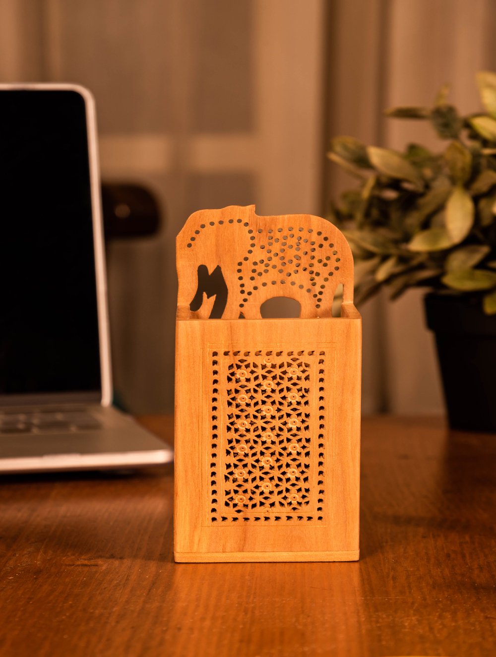 Load image into Gallery viewer, Wooden Jaali Elephant Pen Stand - Long