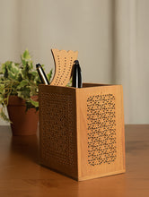 Load image into Gallery viewer, Wooden Jaali Stationery Holder