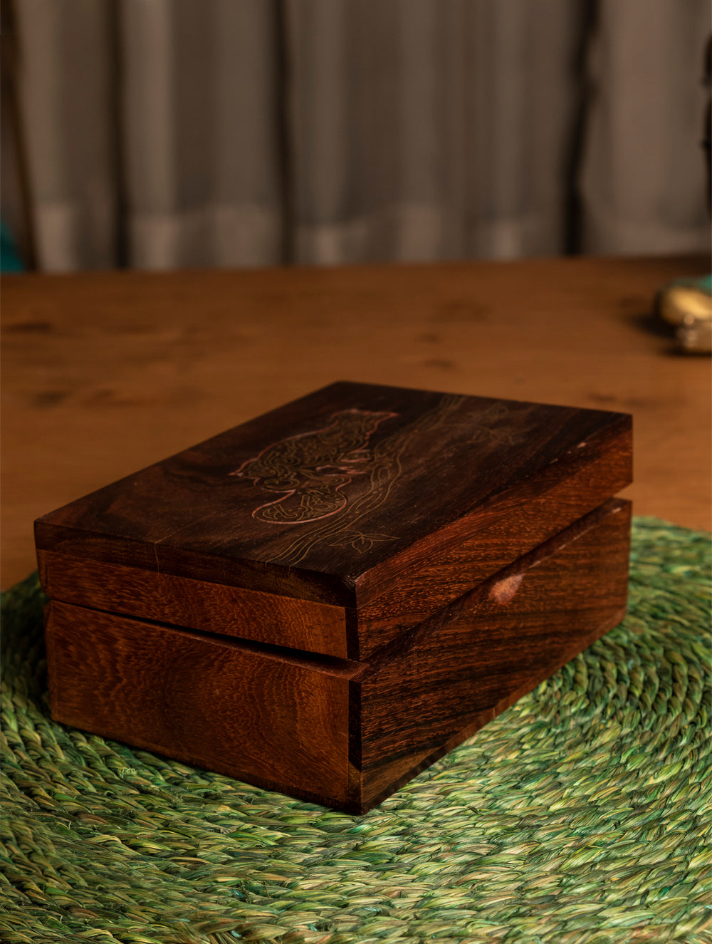 Load image into Gallery viewer, Wooden Engraved Decorative Box with Fine Brass Inlay Work - The India Craft House 