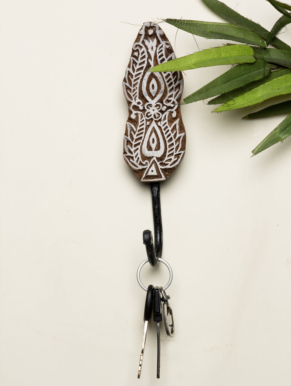 Wooden Engraved Wall Hook - Floral Motif - The India Craft House 
